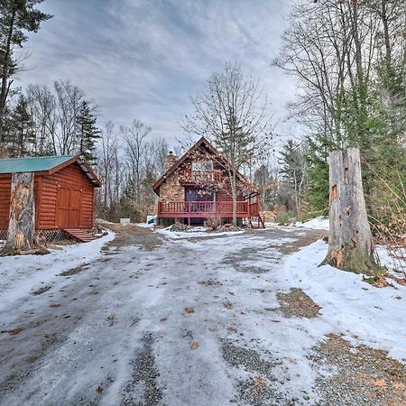 Secluded Johnsburg Retreat With Hot Tub And Fire Pit Villa Kültér fotó